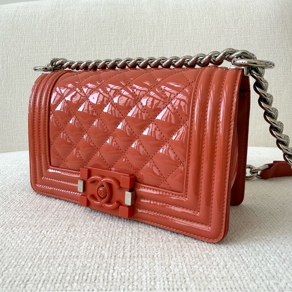 CHANEL Boy Patent Quilted Shoulder Bag in Coral
